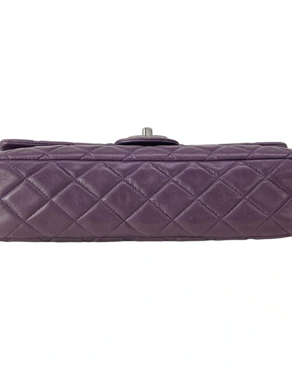 CHANEL Double Flap Matelasse A01112 Purple Lambskin Shoulder Bag - Picture 5 of 16